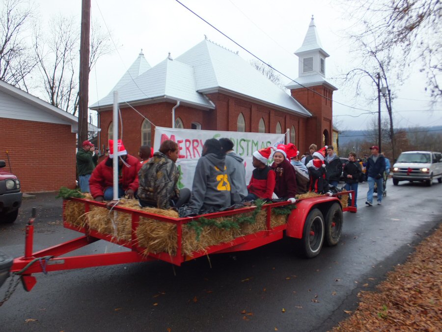 Gurley Christmas Parade 2013